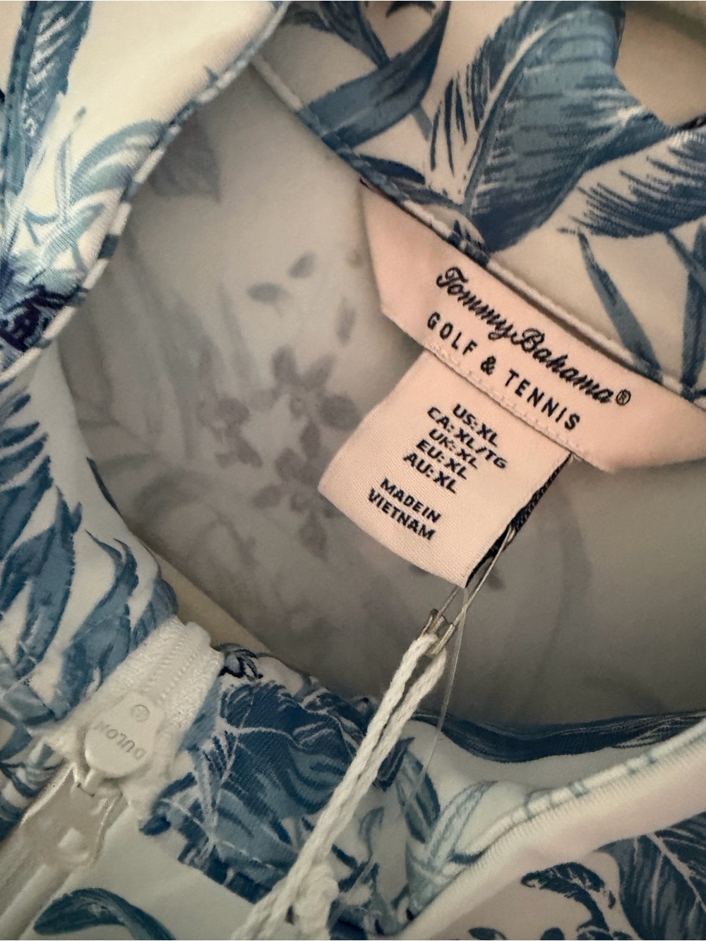 Tommy Bahama White Jacket with Blue Tropical Print - Picture 3 of 6